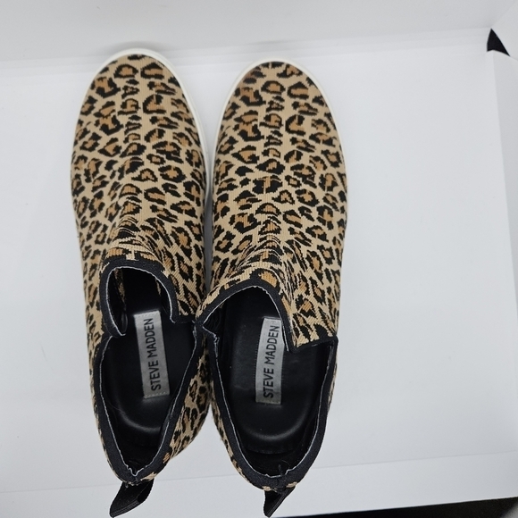Steve Madden leopard print knit hidden wedge sneaker boots - Picture 8 of 11